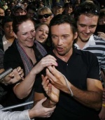 Jackman como de costumbre muy amable con sus fans